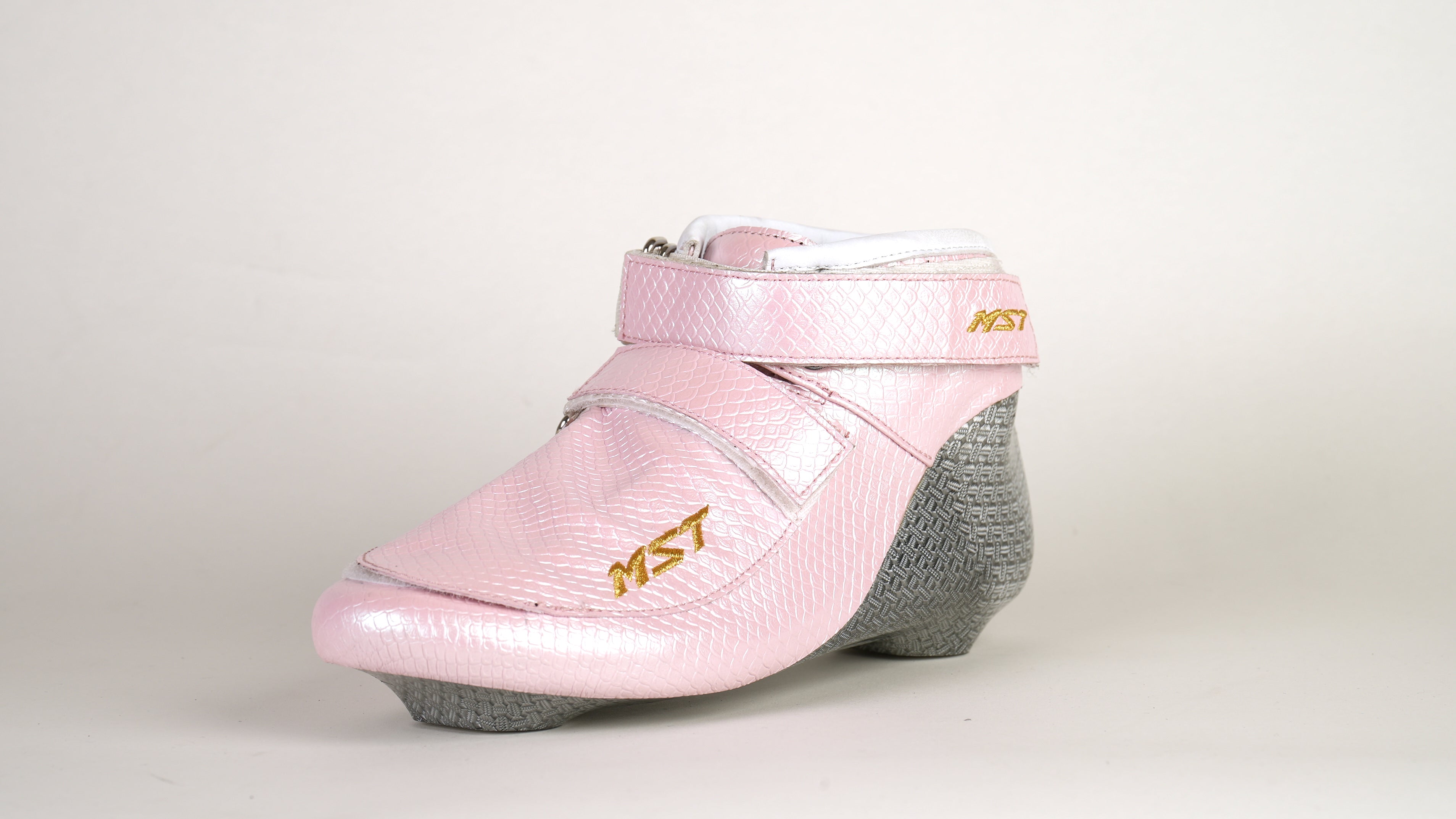 MST Hero Short Track Boots